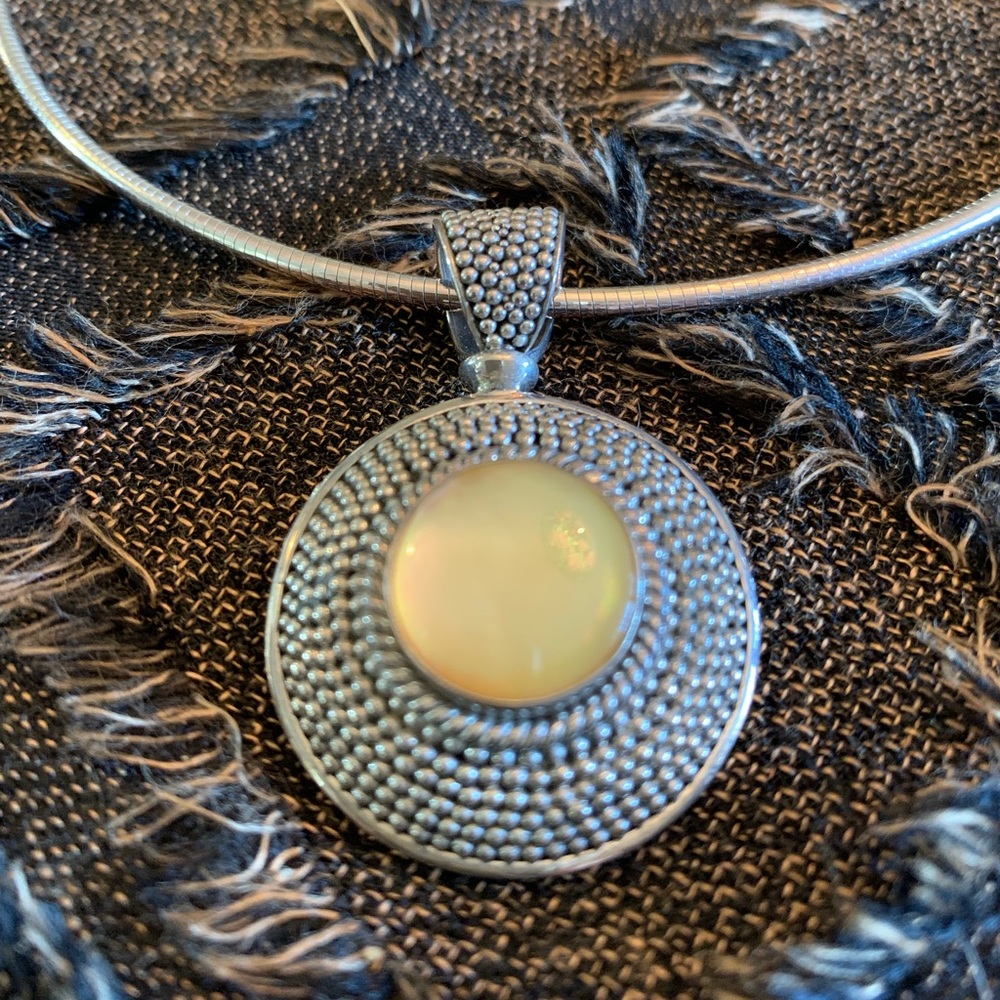 Sterling Silver 925 & Yellow Jasper Pendant with a 20” Round Snake Chain